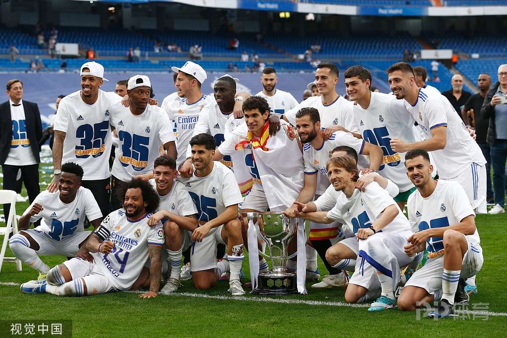 lol中国总决赛-包含浙江队发布备战花絮；集结日队长鼓劲；欧冠任务艰巨；更衣室氛围转暖的词条